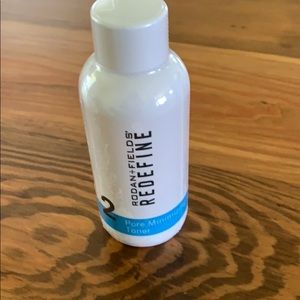 Rodan + Fields Pore Minimizing Toner